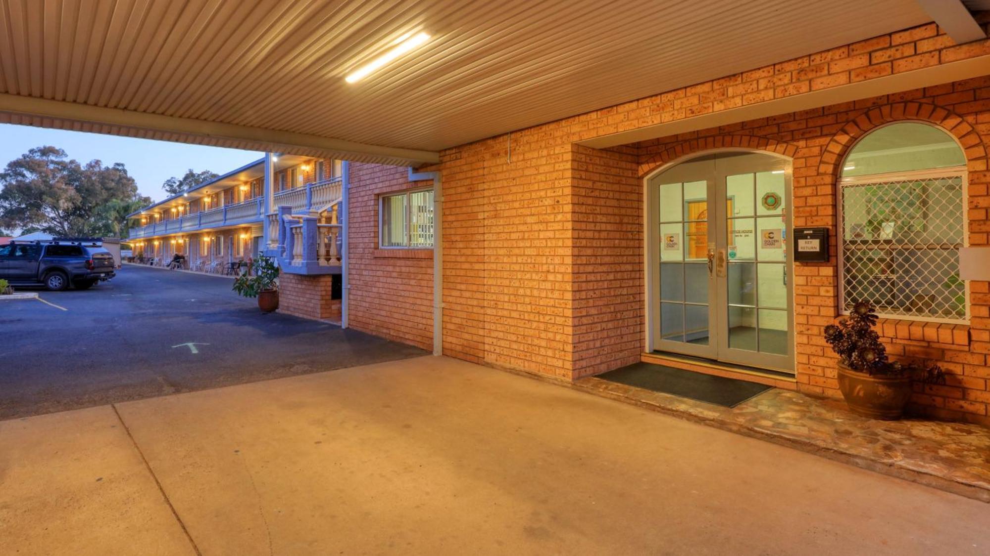 Blue Diamond Motor Inn Dubbo Eksteriør bilde